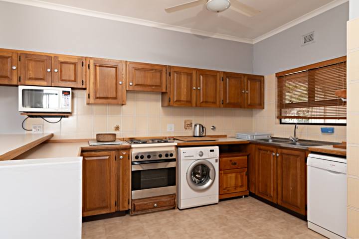Chaka Terraces 10 Kitchen